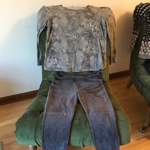 Cold water Creek shirt w/ Suave corduroy leggings